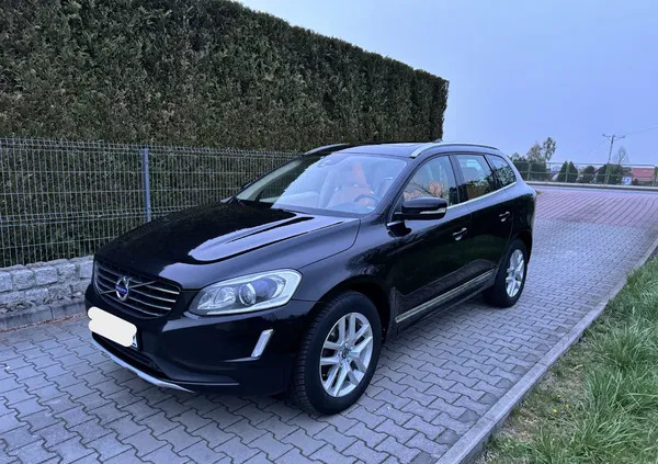 volvo xc 60 halinów Volvo XC 60 cena 59000 przebieg: 350000, rok produkcji 2017 z Halinów